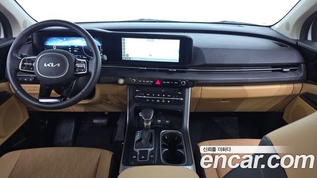 Kia Canival 2023 — photo 10