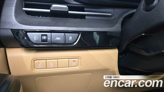 Kia Canival 2023 — photo 23