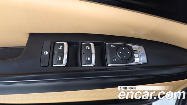 Kia Canival 2023 — photo 27