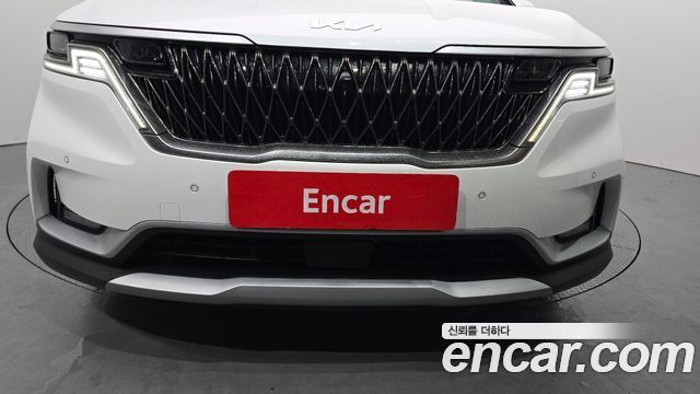 Kia Canival 2023 — photo 30