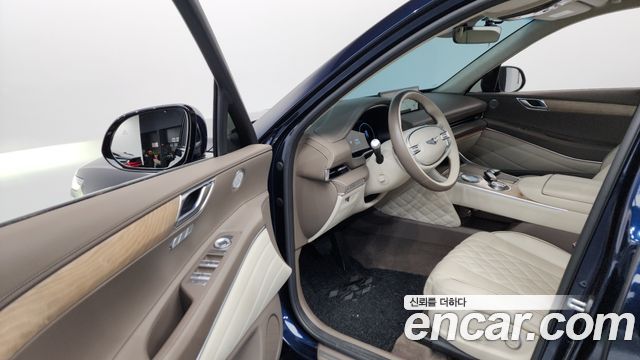 Genesis GV80 2022 — photo 13