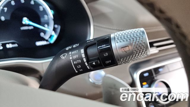 Genesis GV80 2022 — photo 30