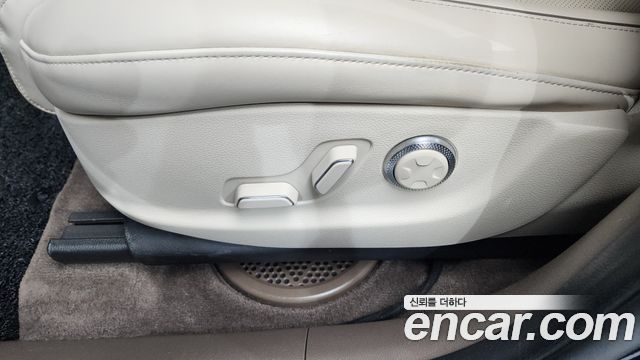 Genesis GV80 2022 — photo 32