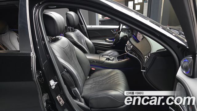 Mercedes-Benz S-Class 2020 — photo 17