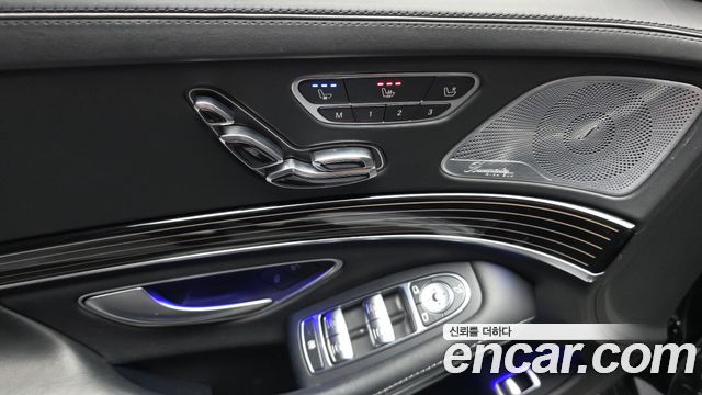 Mercedes-Benz S-Class 2020 — photo 29