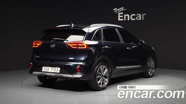 Kia Niro 2020 — photo 2