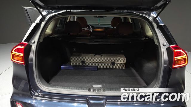Kia Niro 2020 — photo 20