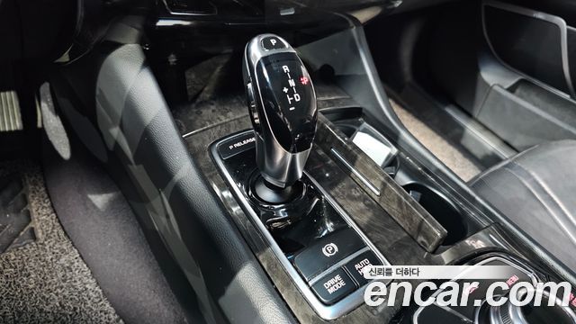 Kia K9 2015 — photo 9