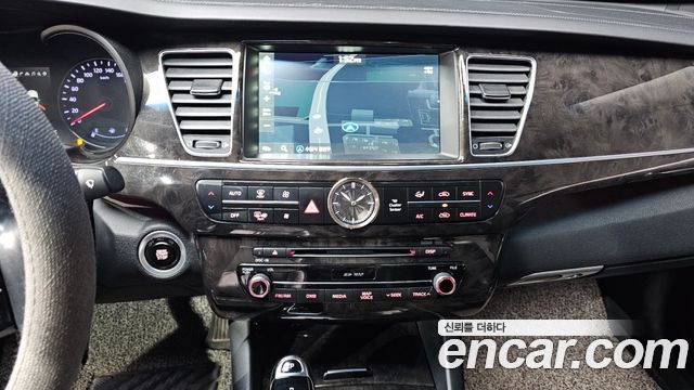 Kia K9 2015 — photo 12