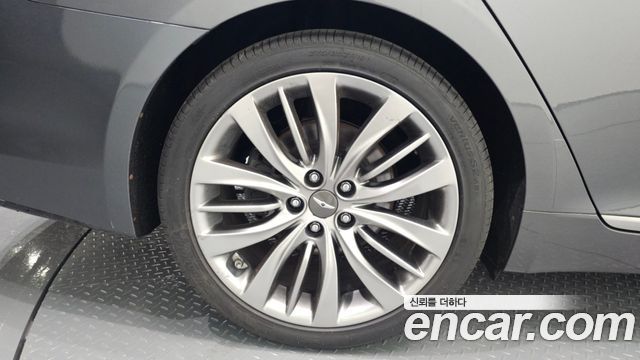 Genesis G80 2017 — photo 5
