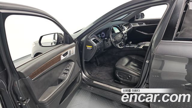 Genesis G80 2017 — photo 13