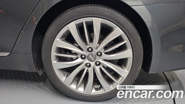 Genesis G80 2017 — photo 7