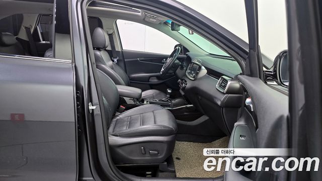 Kia Sorento 2018 — photo 17