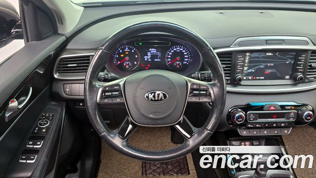 Kia Sorento 2018 — photo 19