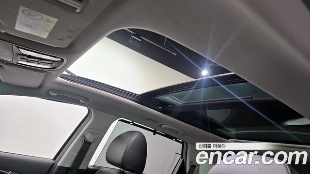 Kia Sorento 2018 — photo 23