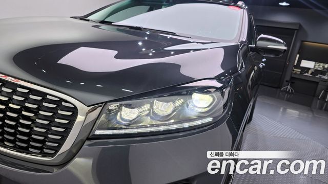 Kia Sorento 2018 — photo 8