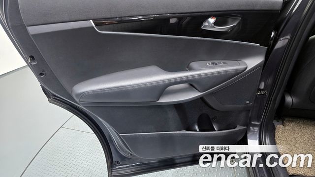 Kia Sorento 2018 — photo 15