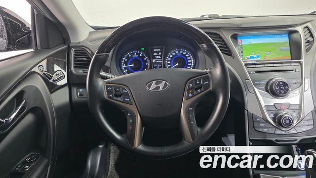 Hyundai Grandeur 2014 — photo 14