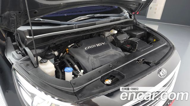 Kia Canival 2015 — photo 6