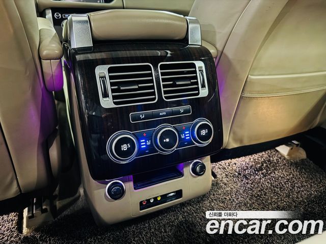 Land Rover Range Rover 2016 — photo 18
