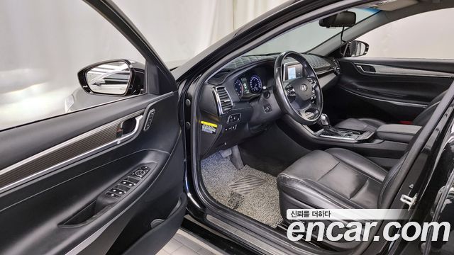 Hyundai Grandeur 2018 — photo 10