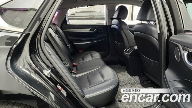 Hyundai Grandeur 2018 — photo 12