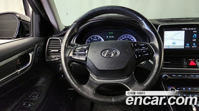 Hyundai Grandeur 2018 — photo 13