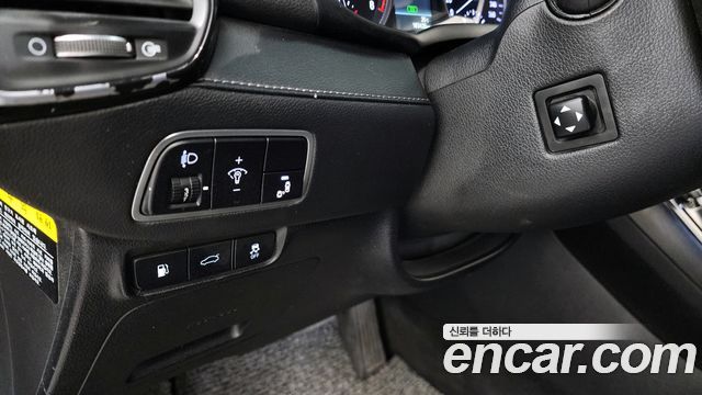 Hyundai Grandeur 2018 — photo 16