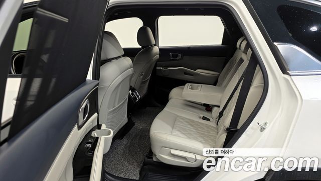 Kia Sorento 2023 — photo 12
