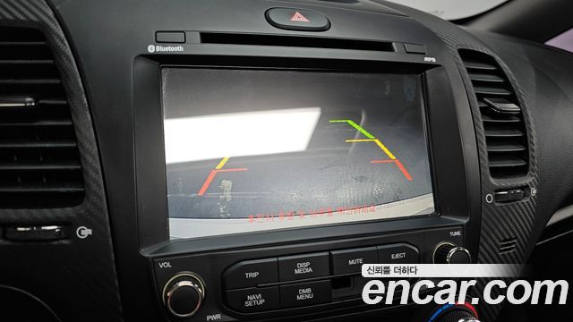 Kia K3 2014 — photo 21