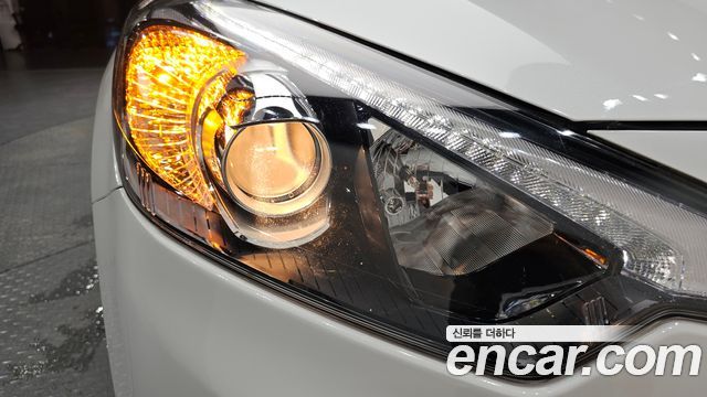 Kia K3 2014 — photo 8
