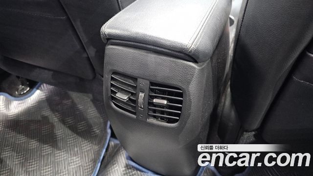 Kia K3 2014 — photo 31