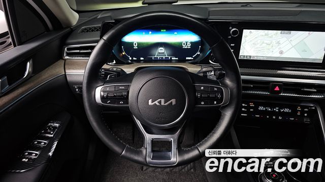 Kia K5 2023 — photo 12