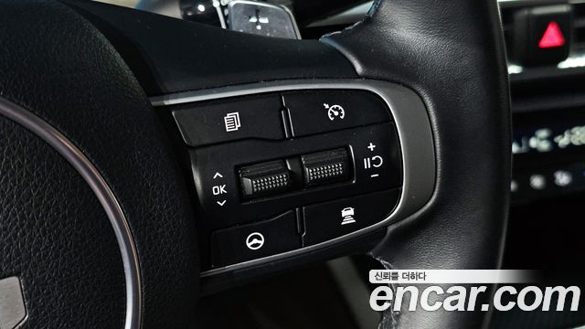 Kia K5 2023 — photo 13