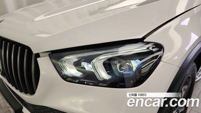 Mercedes-Benz GLE-Class 2022 — photo 8