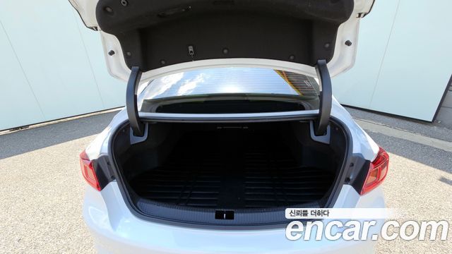 Renault Korea SM6 2016 — photo 17