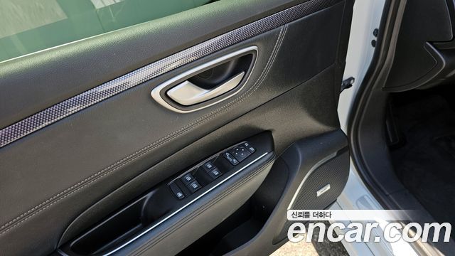 Renault Korea SM6 2016 — photo 18