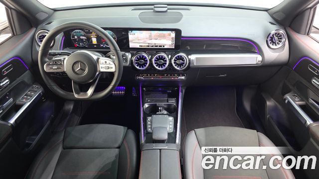 Mercedes-Benz GLB-Class 2023 — photo 7