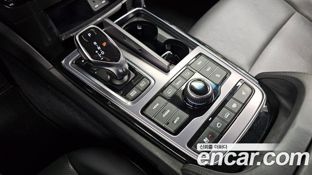 Hyundai Equus 2015 — photo 12