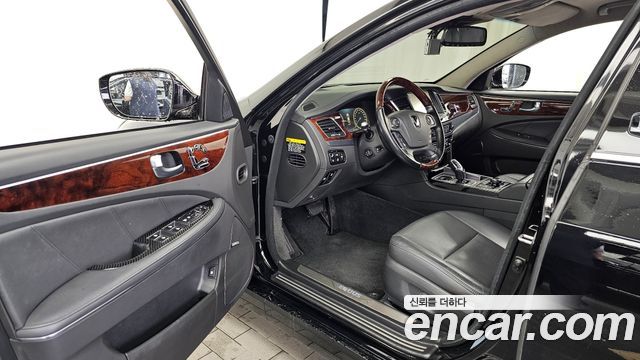 Hyundai Equus 2015 — photo 13