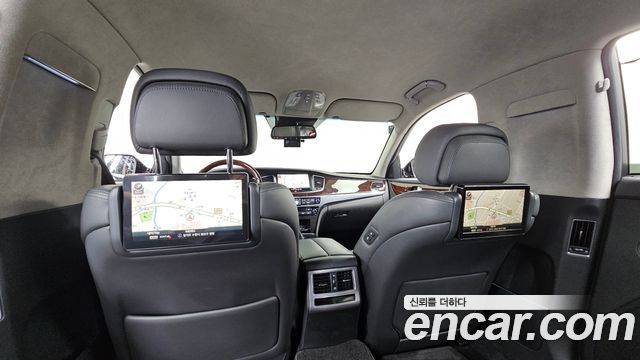 Hyundai Equus 2015 — photo 24