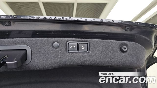 Hyundai Equus 2015 — photo 27