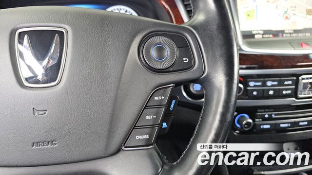 Hyundai Equus 2015 — photo 31