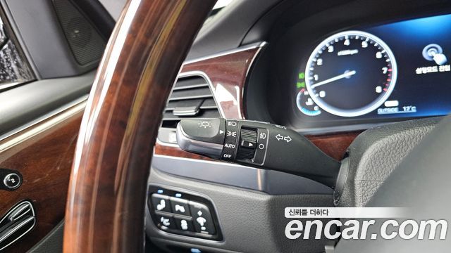 Hyundai Equus 2015 — photo 35