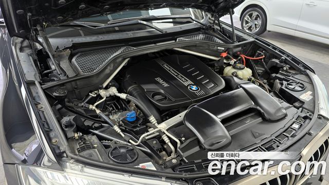 BMW X6 2017 — photo 6