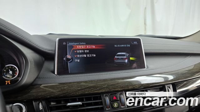 BMW X6 2017 — photo 18