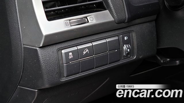 KG Mobility Rexton 2019 — photo 16
