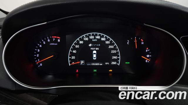 Kia K7 2014 — photo 8