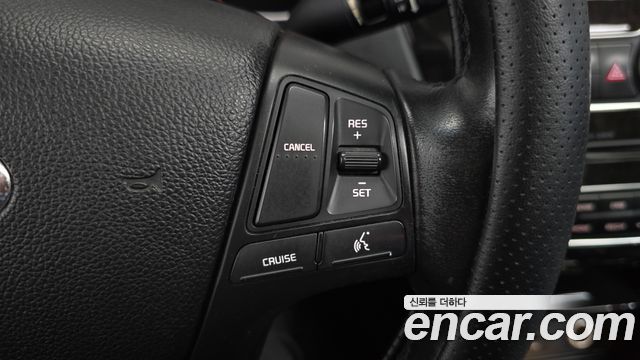 Kia K7 2014 — photo 18