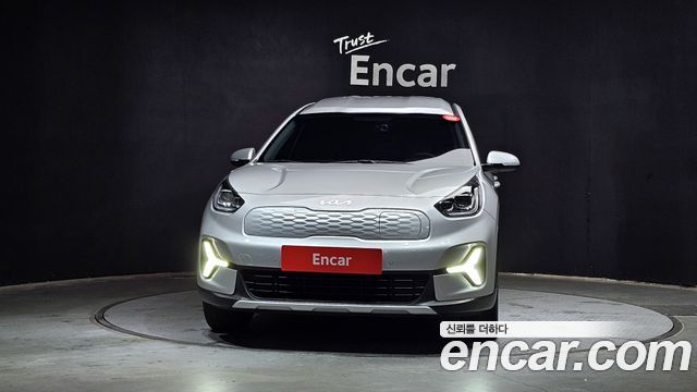 Kia Niro 2023 — photo 3